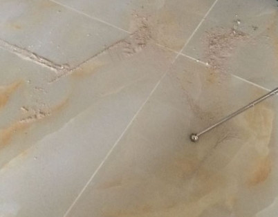 沿河瓷砖空鼓维修公司分享粘合剂选择不当在瓷砖铺贴过程中可能导致以下问题